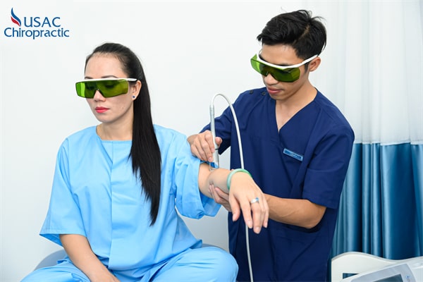 điều trị đau nhức khớp tay chân