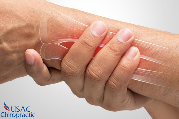 Cổ tay đau nhức ảnh hưởng nghiêm trọng tới chất lượng cuộc sống