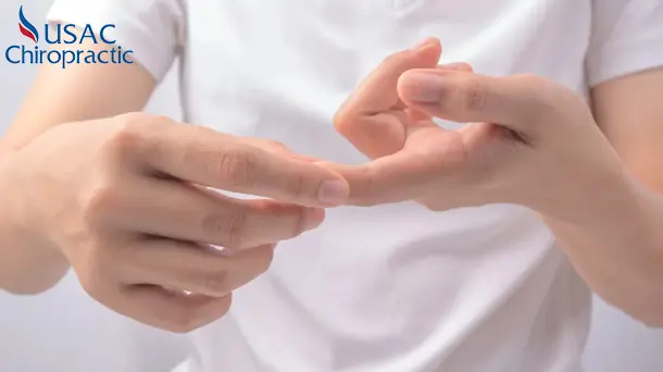 Dây thần kinh giữa trong ống cổ tay bị dồn nén quá mức là nguyên nhân gây hội chứng ống cổ tay