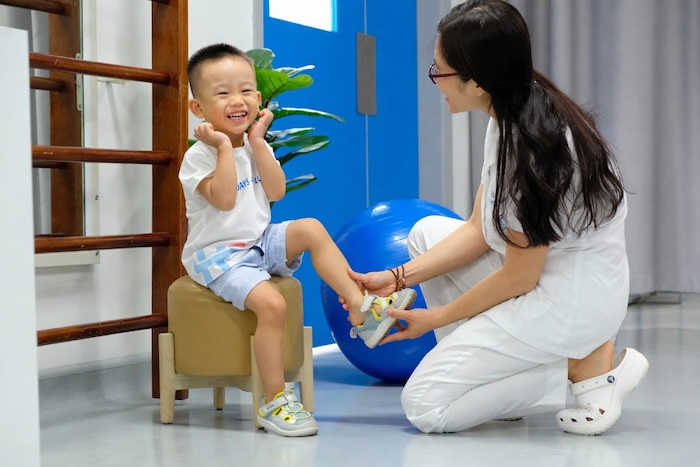 Trị Bàn Chân Bẹt